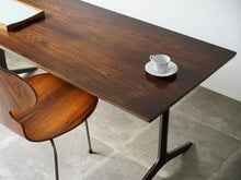 画像をギャラリービューアに読み込む, Peter Hvidt &amp; Orla Mølgaard-Nielsen( (ピーター・ビット ＆ オルラ・ムルガード・ニールセン)Silverline rosewood Table ローズウッドのテーブル 天板
