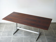 画像をギャラリービューアに読み込む, Arne Jacobsen（アルネ・ヤコブセン）のテーブル モデル3515の天板はブラジリアンローズウッド
