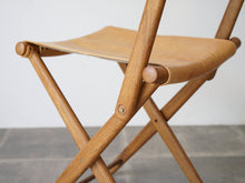 画像をギャラリービューアに読み込む, Torsten Johansson（トルステン・ヨハンソン）北欧チェア 折りたたみ椅子 天然革の椅子のフレームの構造
