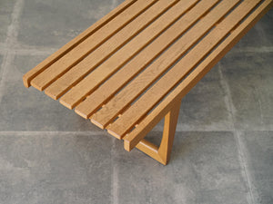 Yngvar Sandström Tokyo illumsBolighus 北欧デザインの木のベンチの座面 オーク