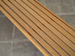 Yngvar Sandström Tokyo illumsBolighus 北欧デザインの木のベンチのオーク