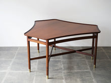 画像をギャラリービューアに読み込む, William Watting ウィリアムワッテン デザイナーズテーブル おしゃれなデザインのテーブル
