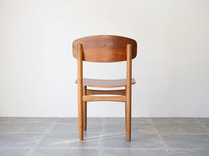 Børge Mogensen Model 122 Chair ボーエモーエンセンのダイニングチェア122の背面