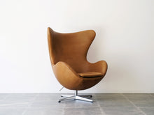 画像をギャラリービューアに読み込む, Arne Jacobsen Egg Chair アルネヤコブセンのエッグチェア

