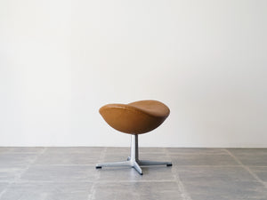 Arne Jacobsen Egg Chair アルネヤコブセンのエッグチェアのオットマン