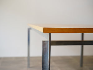 Poul Kjærholm PK55 Table