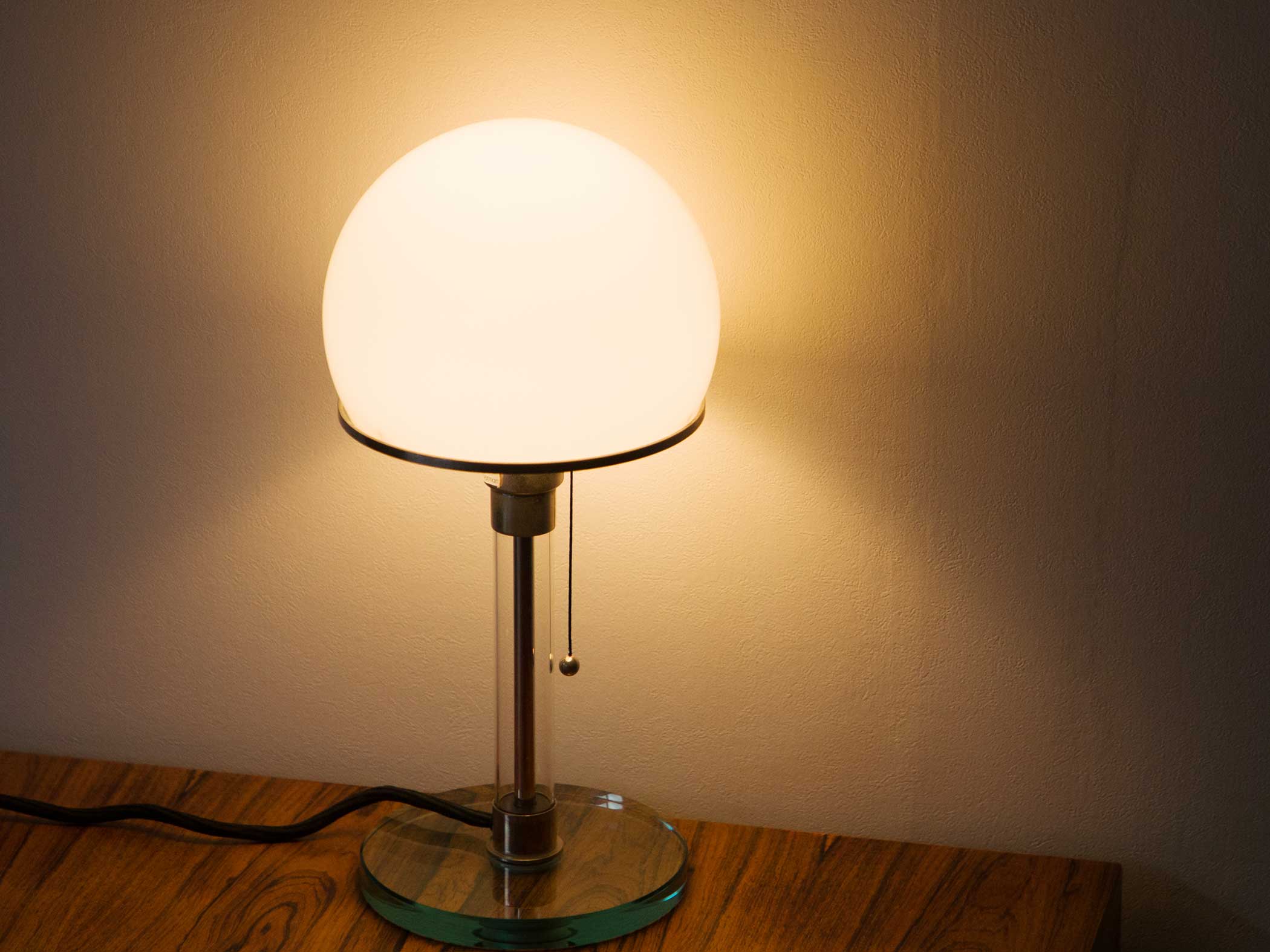 Wilhelm Wagenfeld WG24 Lamp（ヴィルヘルム・ワーゲンフェルド）バウハウスランプ ドイツ製 テーブルランプ | KONDO